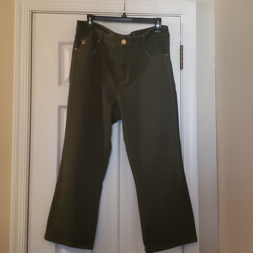 Belle by kim Gravel cropped jeans